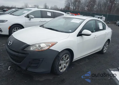 2011 Mazda Mazda3 I Sport z USA, uszkodzony, nr VIN JM1BL1UG6B1418038